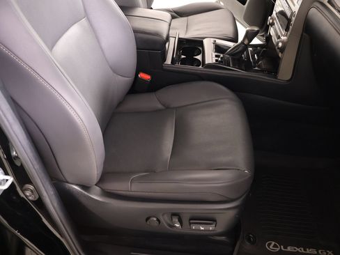 Used 2021 Lexus GX 460 Premium w/ Premium Plus Package AWD/4WD image 14
