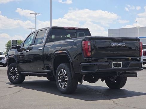 New 2026 GMC Sierra 3500 Denali Ultimate w/ LPO, Black Badging Package AWD/4WD image 25