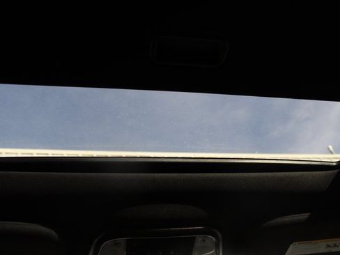 Used 2019 Dodge Durango R/T w/ Blacktop Package image 18