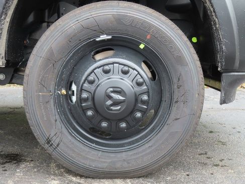 New 2026 RAM 5500 Tradesman image 14