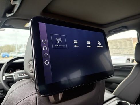 New 2026 GMC Yukon XL Elevation AWD/4WD image 42