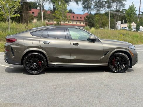 Certified 2026 BMW X6 xDrive40i w/ Climate Comfort Package AWD/4WD image 7