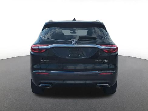 Used 2018 Buick Enclave Essence AWD/4WD image 5