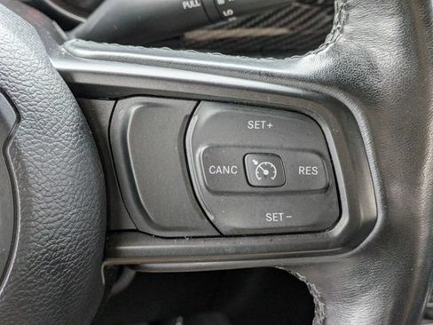 Used 2022 Jeep Gladiator Sport AWD/4WD image 26
