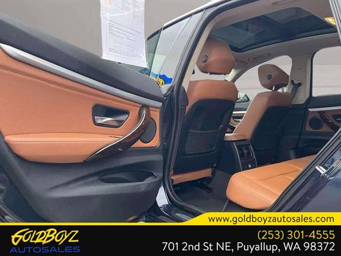 Used 2015 BMW 328i Gran Turismo xDrive image 17