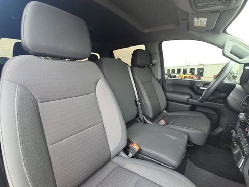Used 2025 Chevrolet Silverado 2500 Custom w/ Custom Value Package AWD/4WD image 20