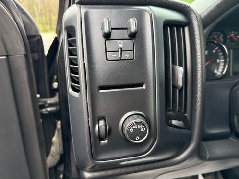 Used 2015 Chevrolet Silverado 3500 W/T w/ WT Convenience Package AWD/4WD image 32