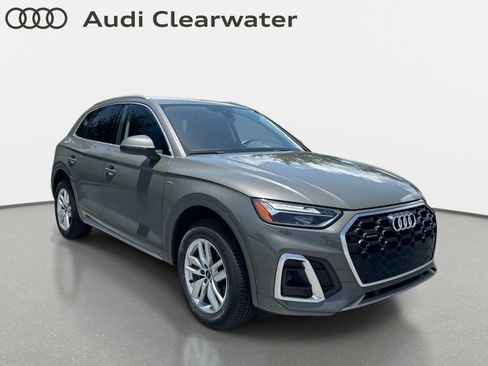 Certified 2023 Audi Q5 2.0T Premium w/ Convenience Package AWD/4WD image 6