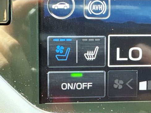Used 2024 Subaru Ascent Touring AWD/4WD image 24