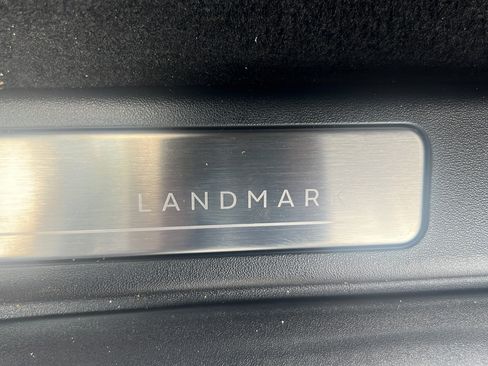 New 2026 Land Rover Discovery Sport Landmark AWD/4WD image 15