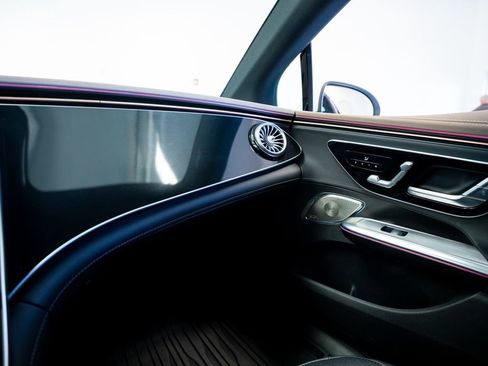 Used 2023 Mercedes-Benz EQE 350+ 4MATIC Sedan image 47