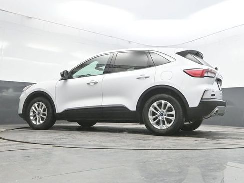 Used 2021 Ford Escape SE FWD image 40