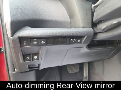 Used 2023 Toyota Sienna XSE w/ XSE Plus Package FWD image 23