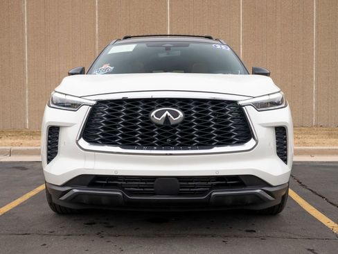 Used 2025 INFINITI QX60 Autograph w/ Cargo Package image 3