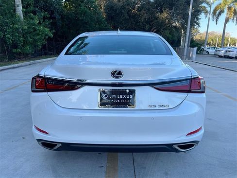 Certified 2023 Lexus ES 350 w/ Premium Package image 6