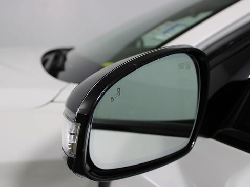 Used 2022 Genesis G70 3.3T w/ Sport Prestige Package AWD/4WD image 45