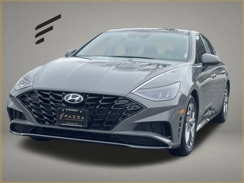 Used 2022 Hyundai Sonata SEL image 1