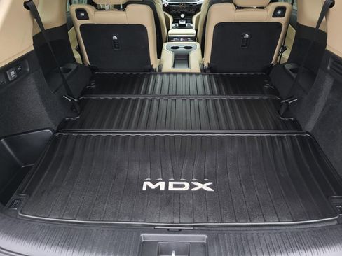 Used 2025 Acura MDX FWD w/ Technology Package image 9