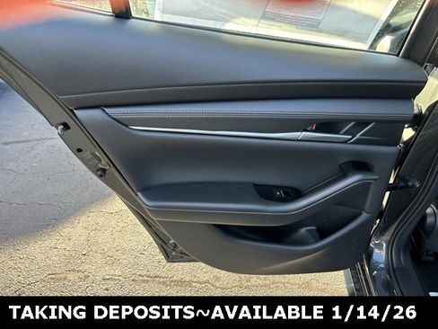 Used 2025 MAZDA MAZDA3 s image 8