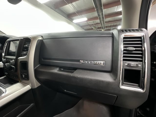 Used 2019 RAM 1500 Laramie w/ Convenience Group AWD/4WD image 29