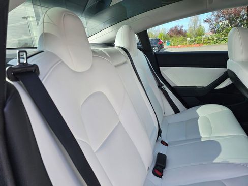 Used 2019 Tesla Model 3 Long Range AWD/4WD image 16