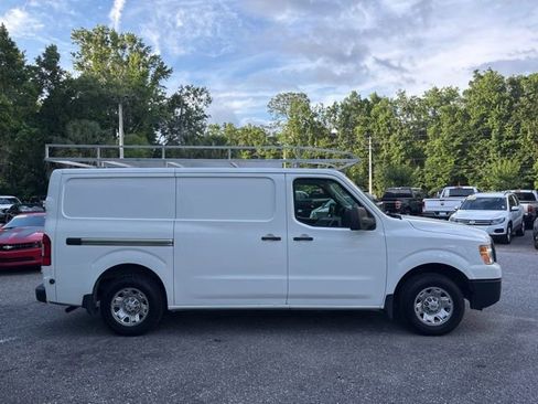 Used 2021 Nissan NV 2500 SV RWD image 6