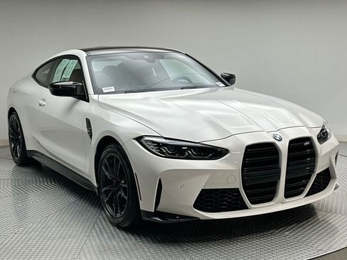 Used 2024 BMW M4 Coupe RWD image 15