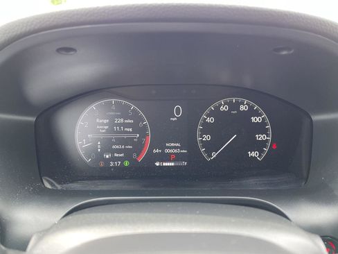 Used 2023 Honda HR-V LX image 7