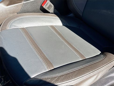 Used 2023 GMC Sierra 2500 Denali w/ Denali Ultimate Package image 19