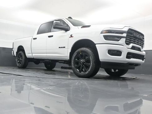 New 2026 RAM 2500 Big Horn AWD/4WD image 35