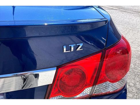 Used 2012 Chevrolet Cruze LTZ w/ RS Package FWD image 36