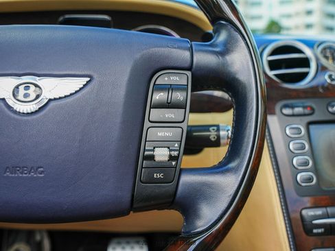 Used 2009 Bentley Continental GTC image 47