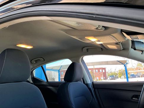 Used 2024 Nissan Sentra S image 12