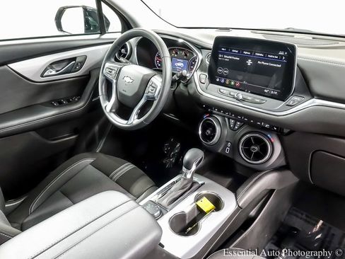Used 2024 Chevrolet Blazer LT image 23