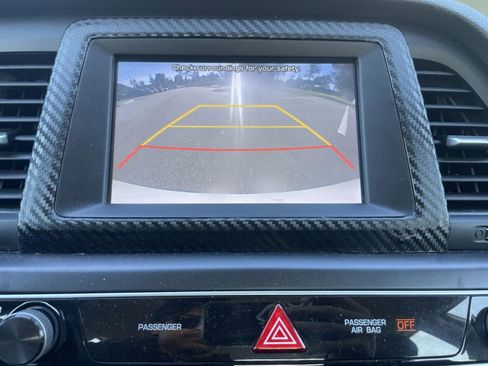 Used 2019 Hyundai Sonata SE image 20