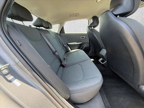 Used 2025 Kia K4 FWD image 23