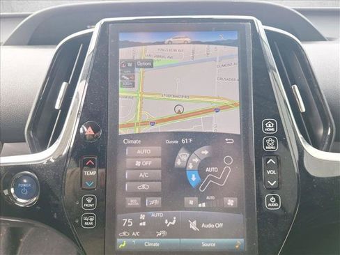 Used 2020 Toyota Prius Prime XLE image 12
