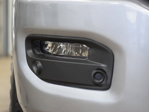 Used 2023 RAM 2500 Limited image 14