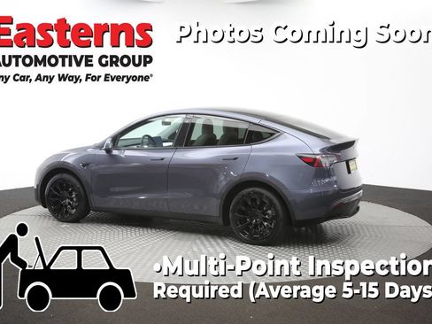 Used 2022 Tesla Model Y Long Range AWD/4WD image 58