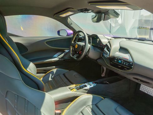 Used 2022 Ferrari SF90 Stradale image 13