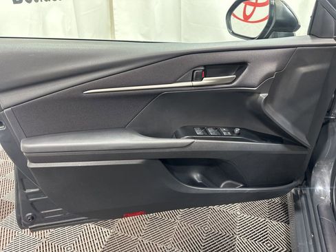 Used 2025 Toyota Camry LE image 23