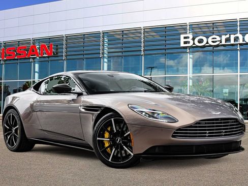 Used 2023 Aston Martin DB11 Coupe RWD image 1