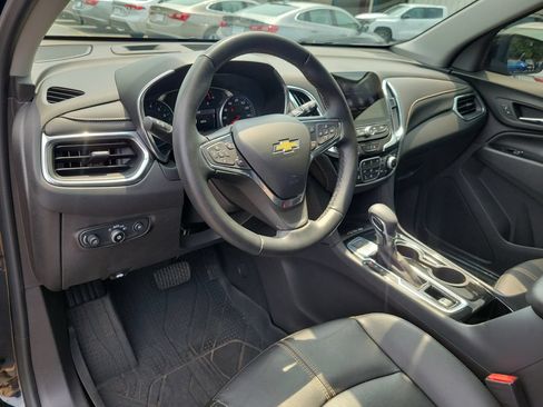 Used 2024 Chevrolet Equinox Premier AWD/4WD image 22