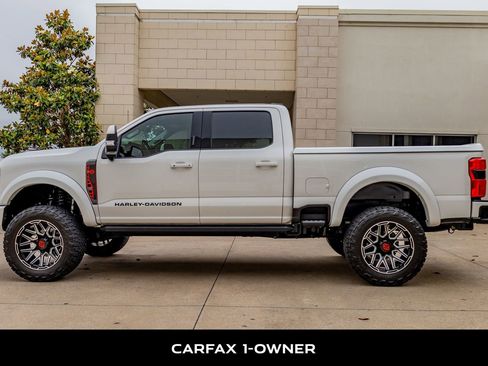 Used 2023 Ford F250 Lariat w/ Lariat Ultimate Package AWD/4WD image 5