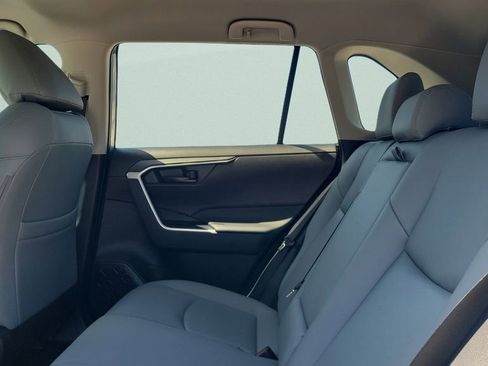 Certified 2025 Toyota RAV4 LE image 15