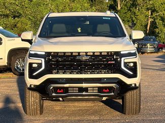 New 2026 Chevrolet Suburban Z71 w/ Comfort Package AWD/4WD video 2