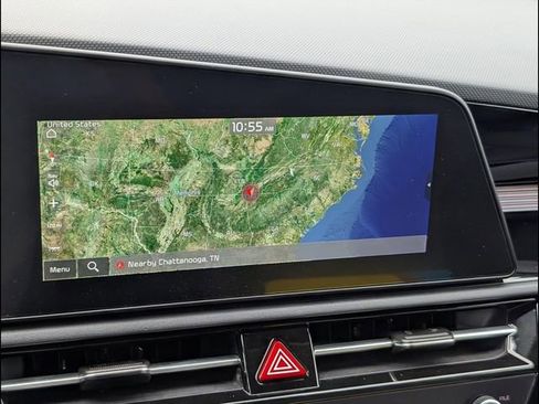 Certified 2025 Kia Niro EX Touring FWD image 15