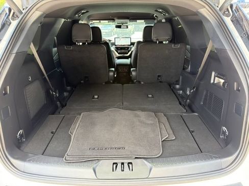 Used 2025 Ford Explorer ST RWD image 48