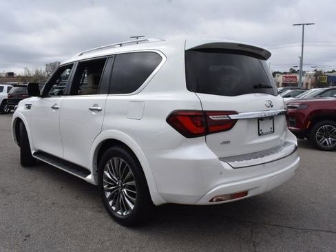 Used 2021 INFINITI QX80 Sensory w/ All-Season Package image 7