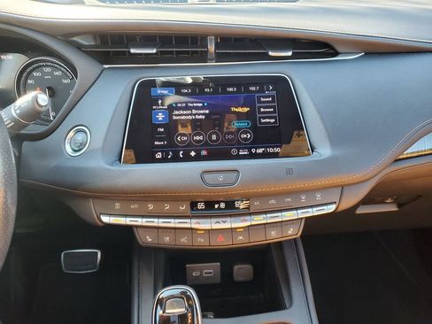 Used 2020 Cadillac XT4 Sport image 31